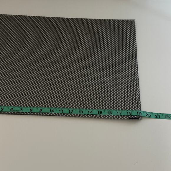 Chilewich Set of 4 Basketweave Oyster Brown/Gray Size 14X19 Rectangle Placemats - Picture 3 of 5